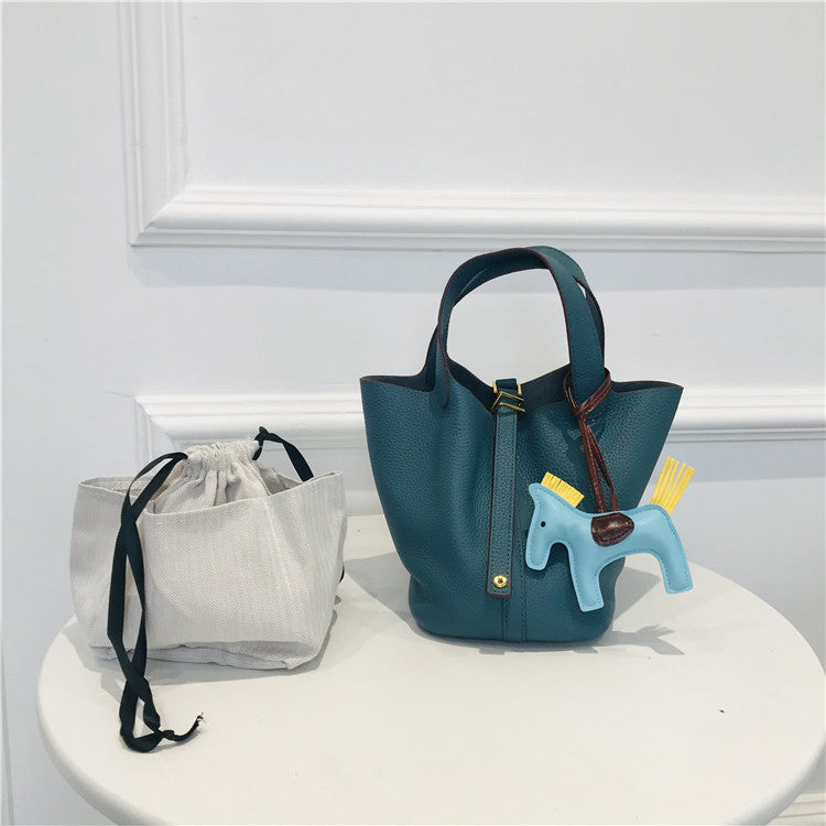 Vegetable Basket Layer Cowhide Lychee Pattern Handbags