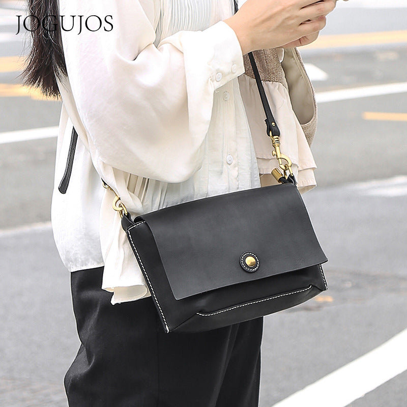 Women's Retro Fashion Flip Top Layer Leather Shoulder Bags