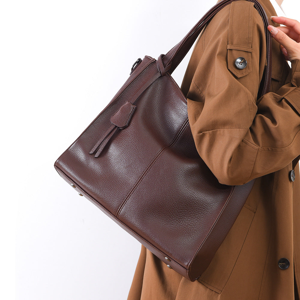 Women's Elegant Large Capacity Soft Leather Commuter High Shoulder Bags