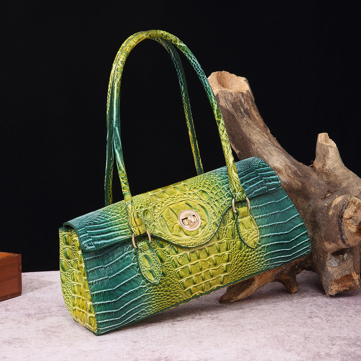 Women's Retro Portable Underarm Baguette Crocodile Pattern Crossbody Bags