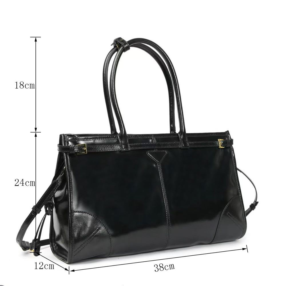 P's Portable Oil Wax Underarm Retro Handbags