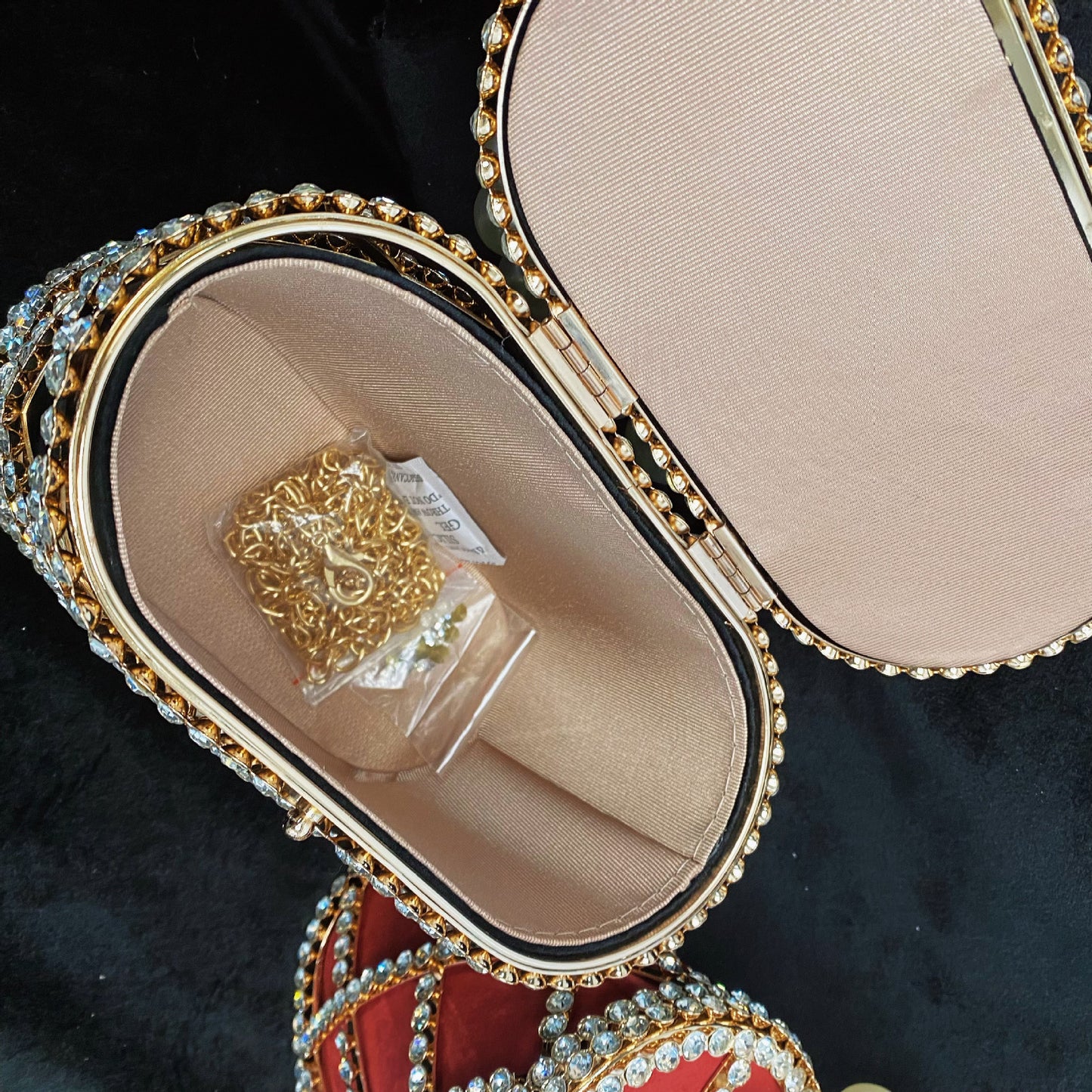 Diamond Shiny Studded Hand Pearl Crystal Dinner Rhinestone Bags