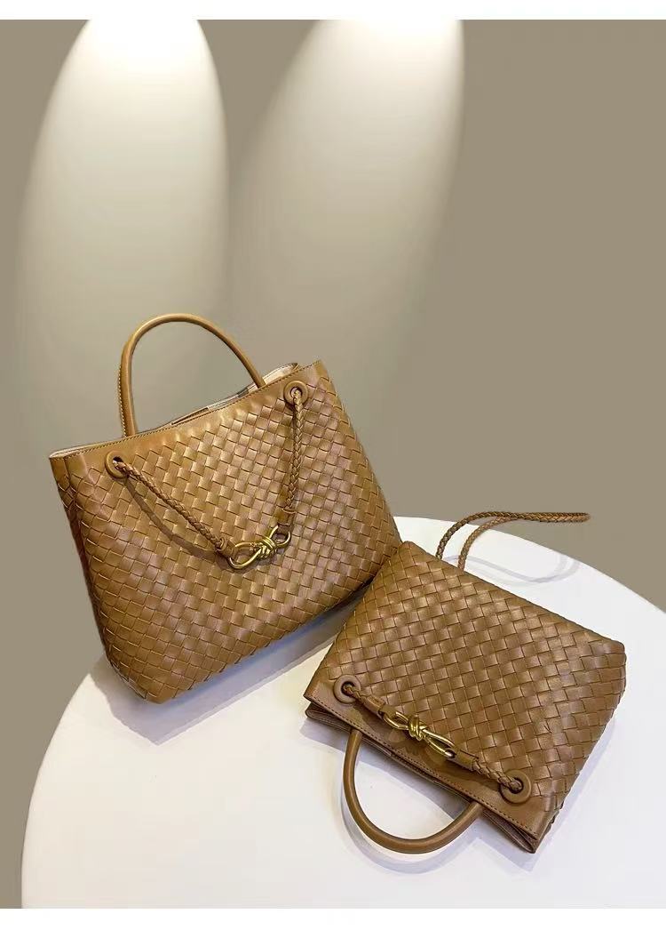 Attractive Women's Fashion Woven Spring Texture Handbags