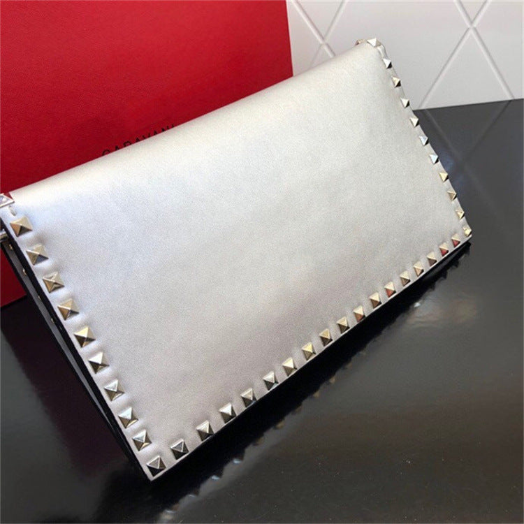 Women's Long Cattlehide Leather Fashion Large Temperament Capacity Versatile Handbags