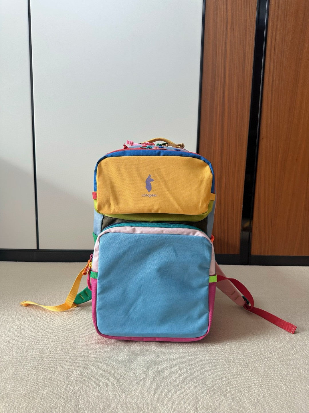 Alpaca Robot Dopamine Hiking Leisure Contrast Backpacks