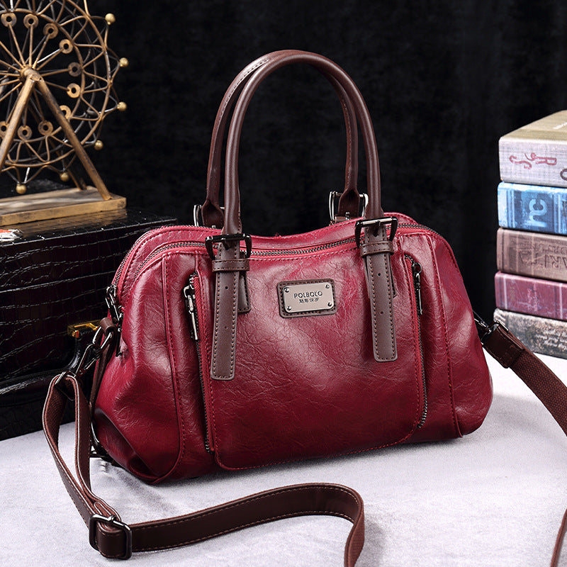 Women's Fashion Curved Moon Portable Large Capacity Handbags