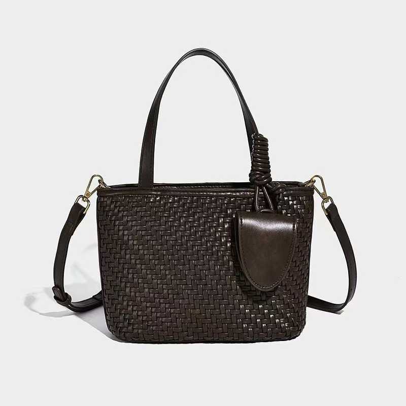 Unique Stylish Popular Design Hand-woven Fashion Handbags