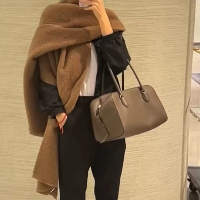 Charming Women's Bowling Commuter Genuine Leather Handbags