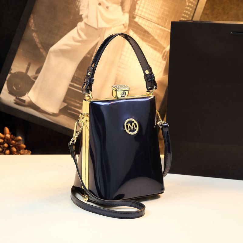 Classic Women's Minority Simple Mobile Exquisite Handbags