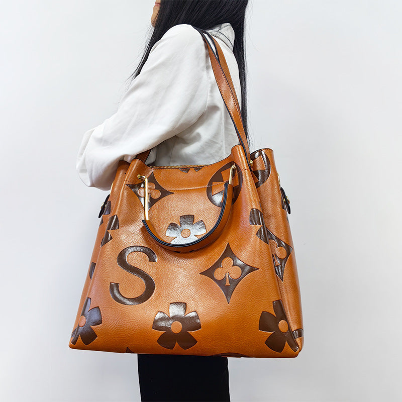 Women's High-grade Large Capacity Fashion Embossing Shoulder Bags