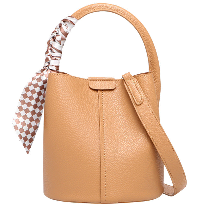 Women's Charming Exquisite Design Commuter Fashion Handbags
