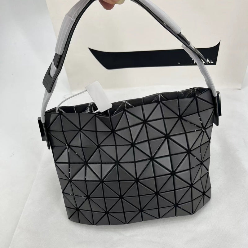 Women's Original Single Geometric Rhombus Baguette Portable Shoulder Bags