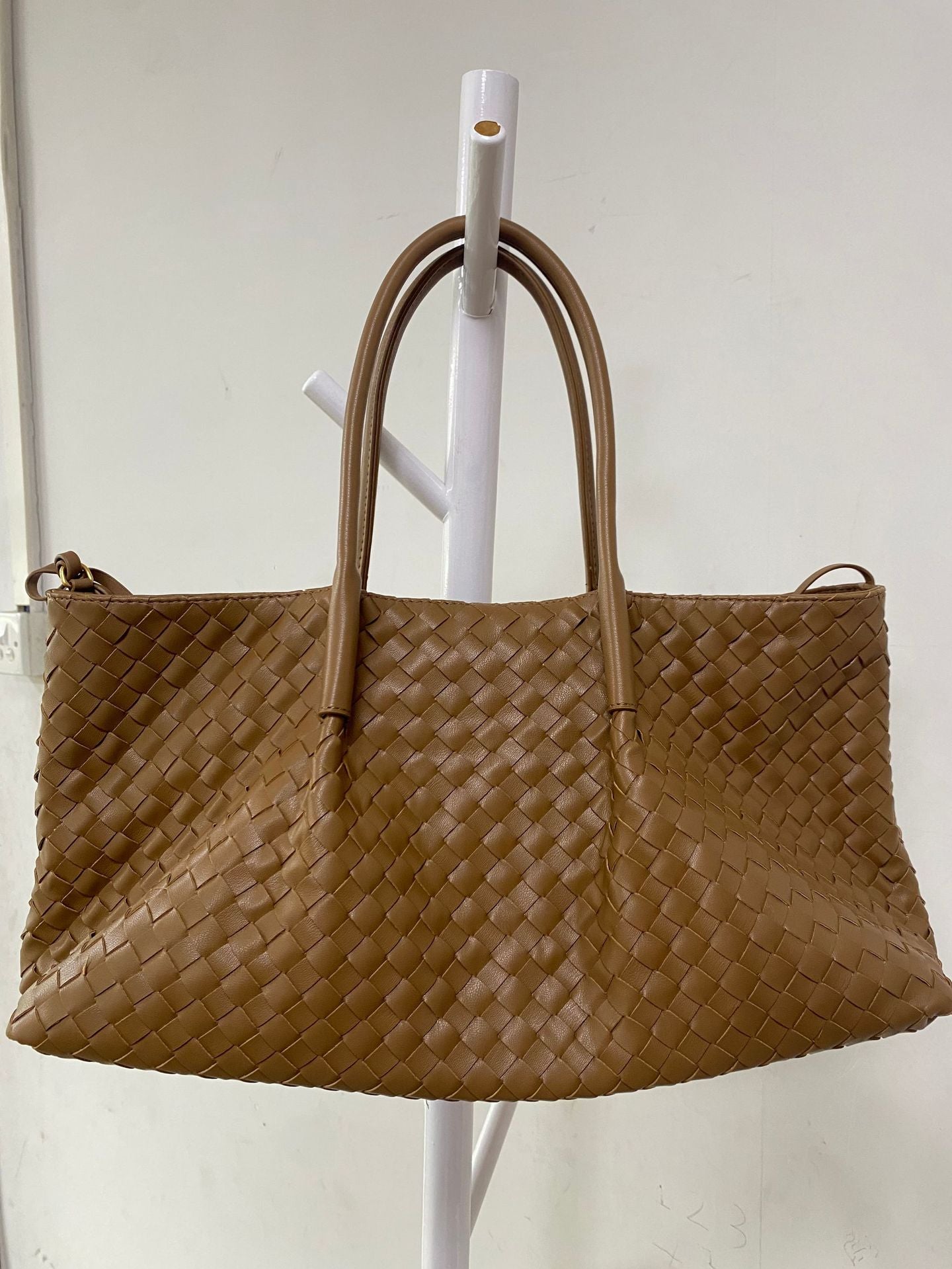 Fashion Hand-woven Commuter Versatile Large Capacity Tote Bags