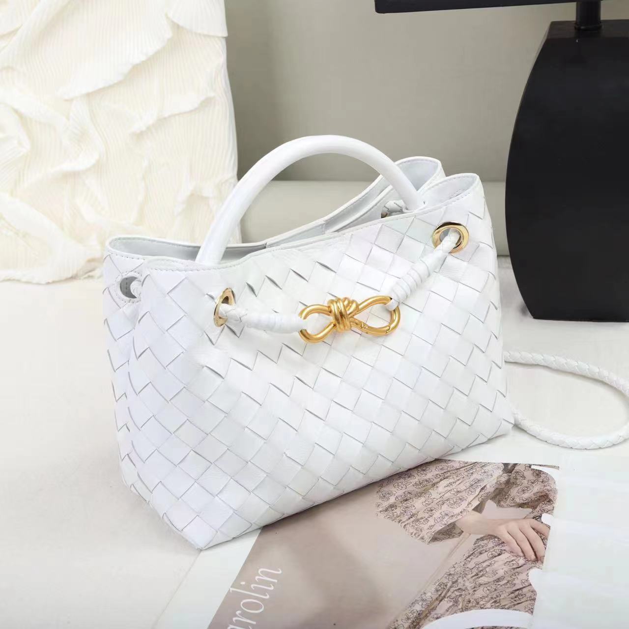 Durable Versatile Pretty Authentic Leather Weave Shoulder Bags