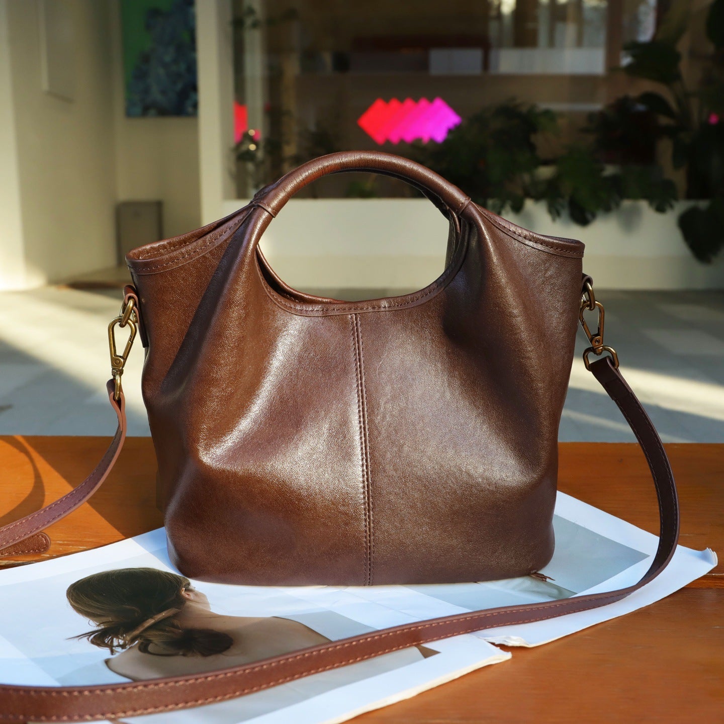 Women's Layer Vegetable Tanning Leather Retro Handbags