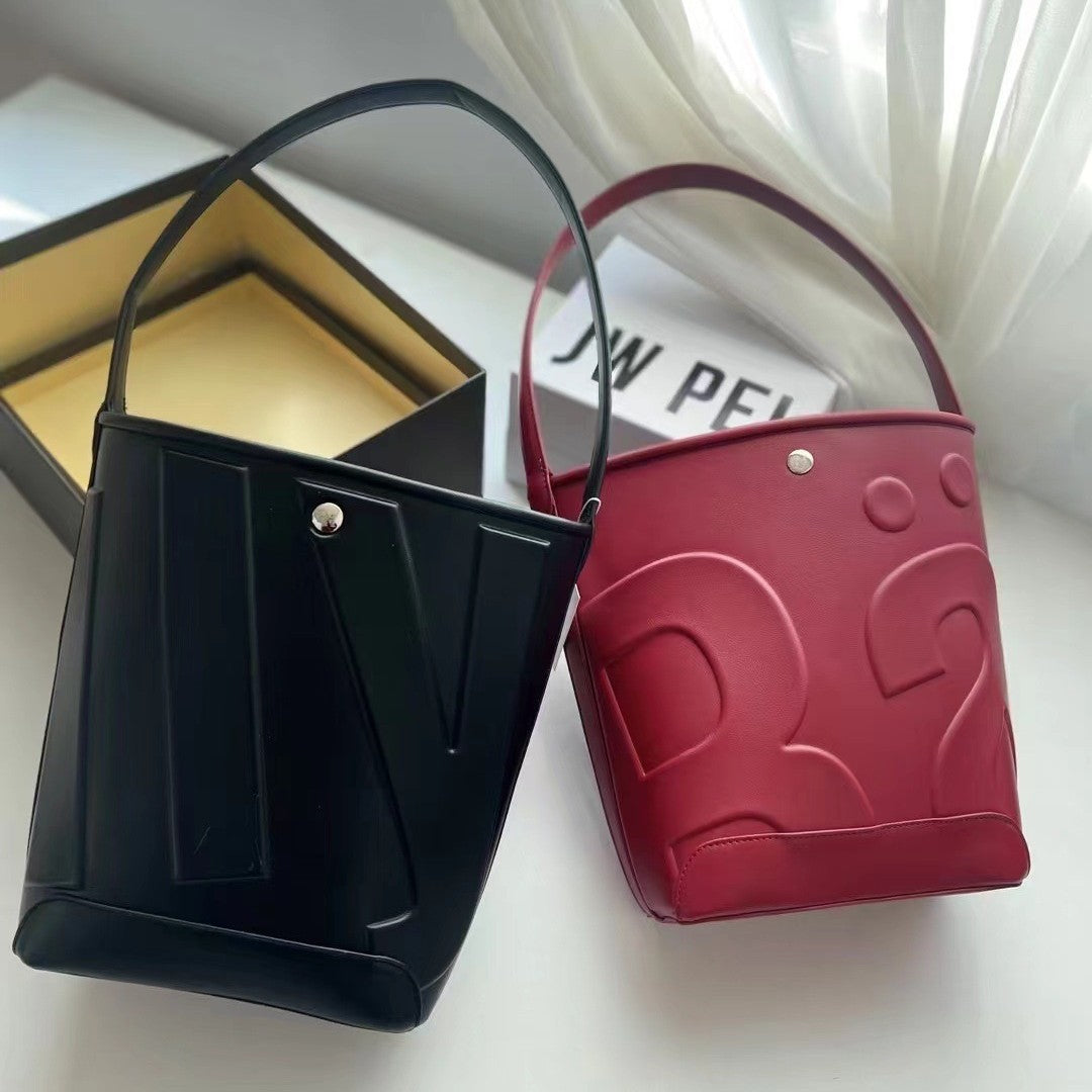 Women's Portable Advanced Retro Easy Matching Bags