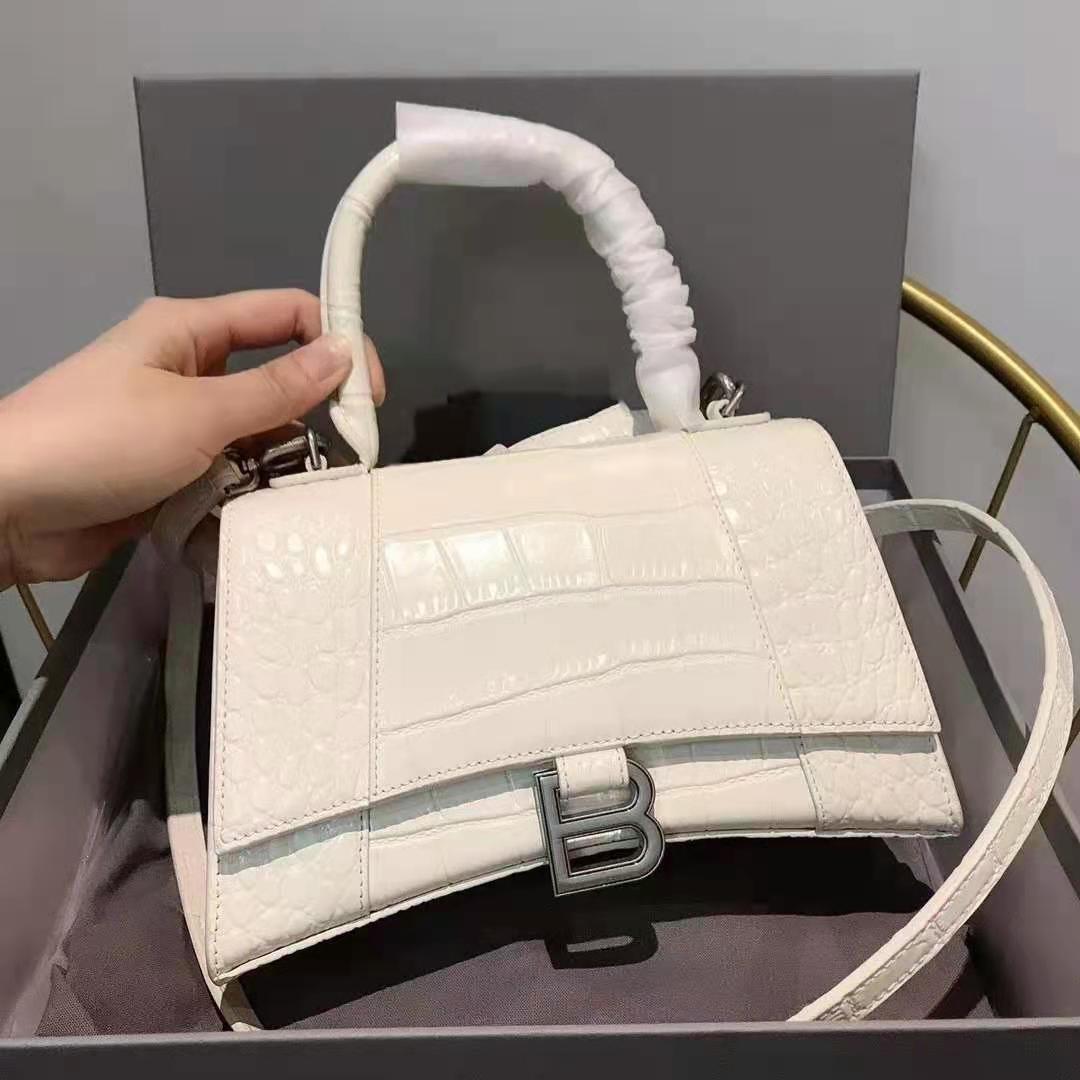 Niche French Stick Underarm Portable High Handbags