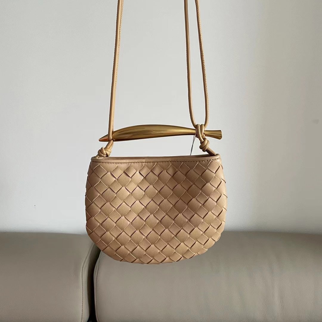 Women's Trendy Braided Leather Female Sardine For Crossbody Bags