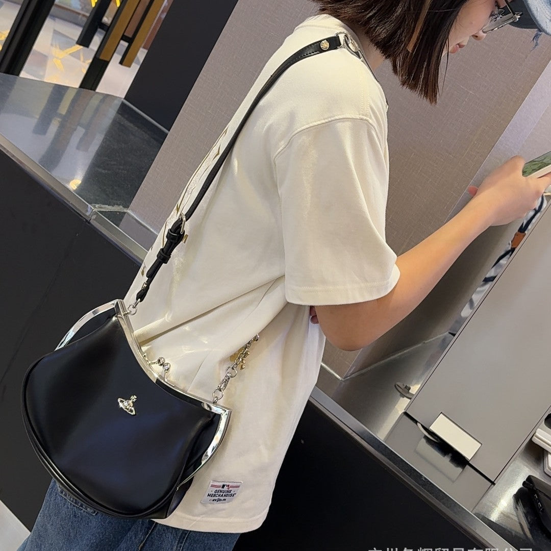 Graceful Tide Saturn Chain Crescent Underarm Crossbody Bags