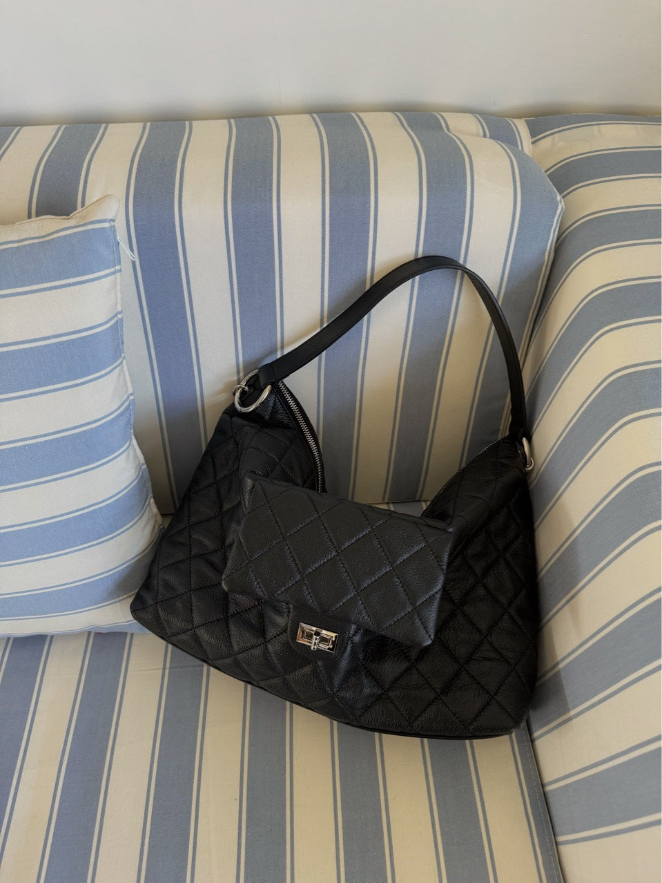 Underarm Layer Cowhide Rhombus Large Capacity Bags