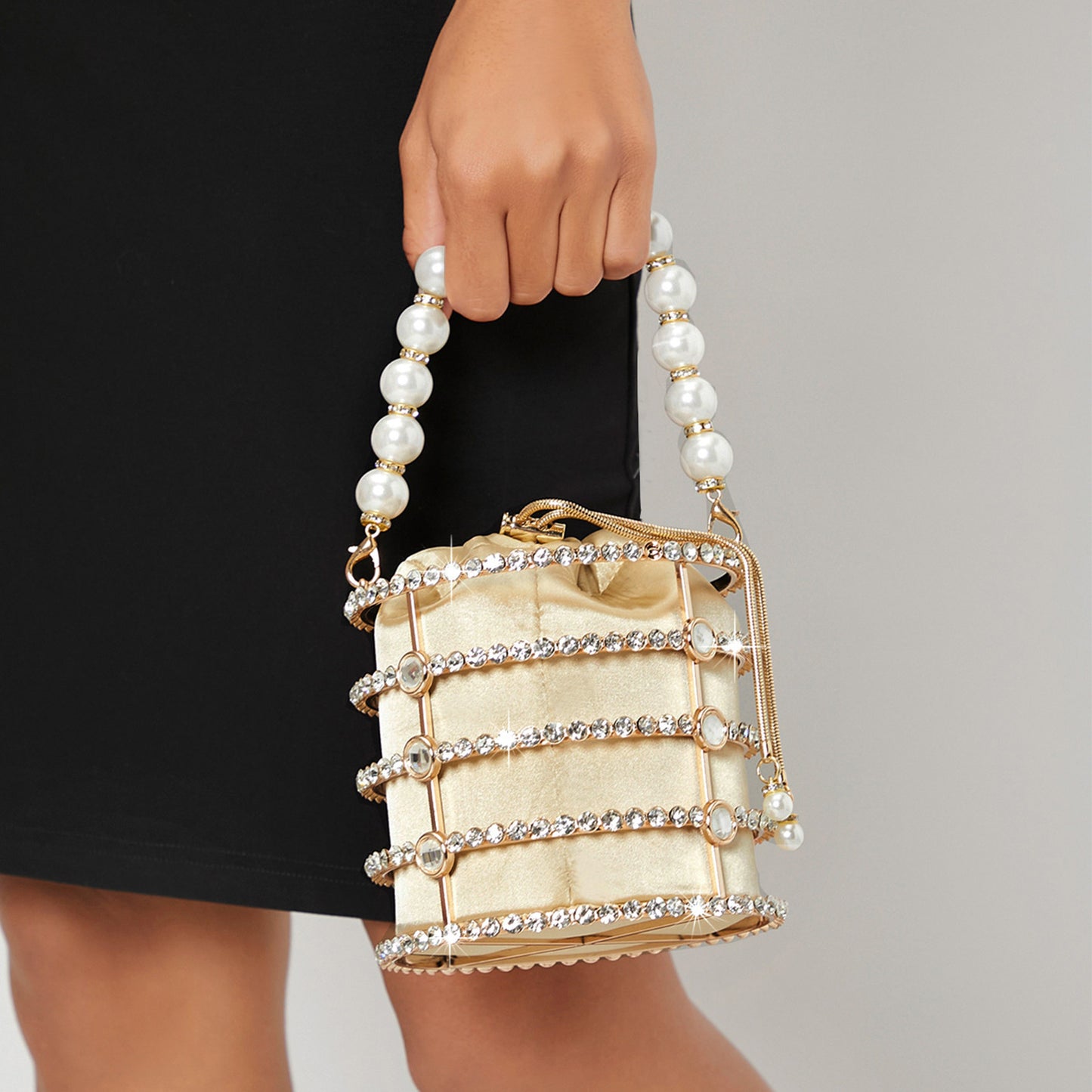 Women's Fashion Dinner Metal Hollow Diamond Pearl Evening Bags
