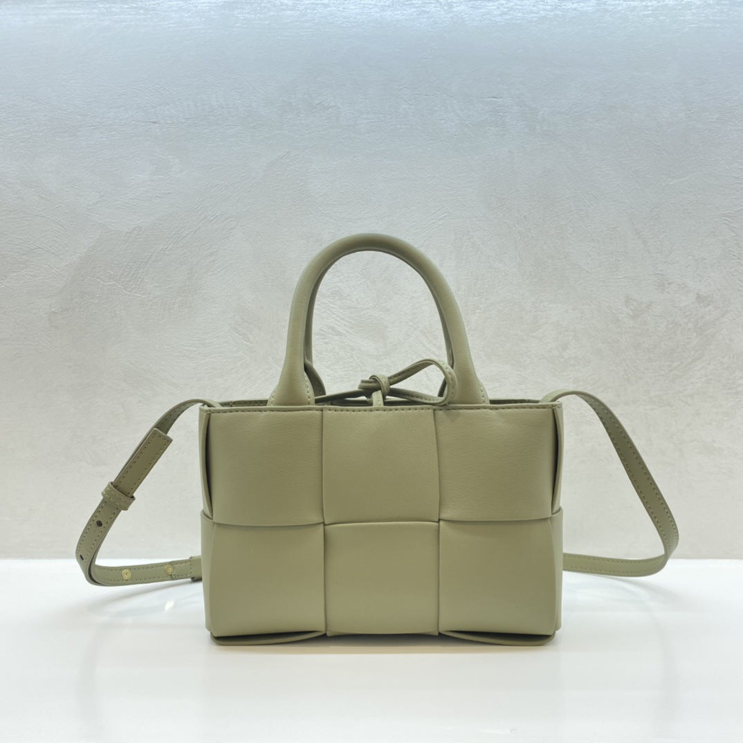 Cowhide Woven Genuine Leather Fashion Simple Tote Bags