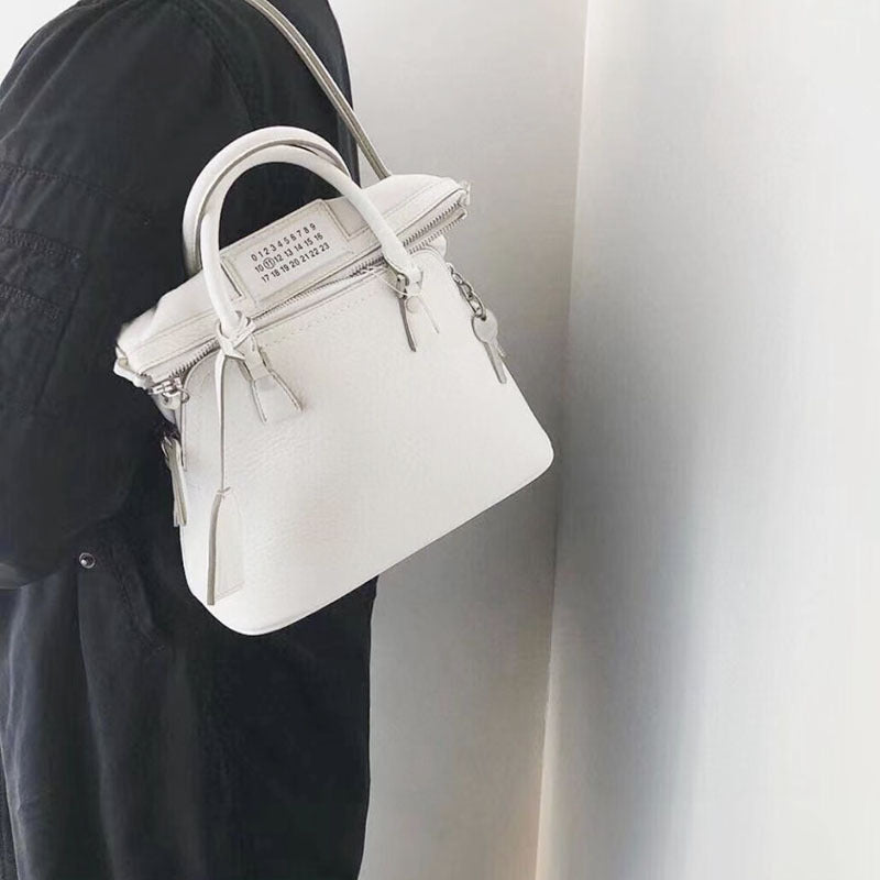 Shell Design Black White Deformation Portable Crossbody Bags