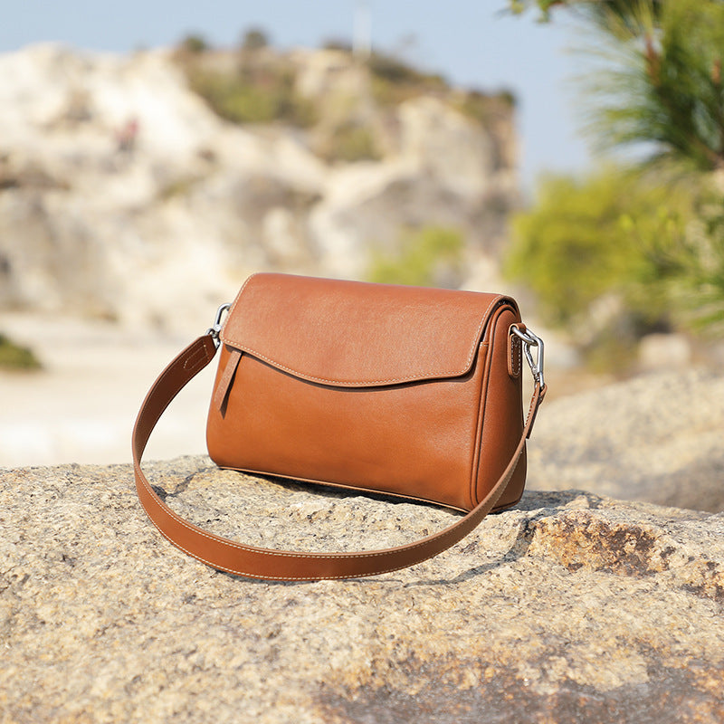 Women's High-grade Large Capacity Genuine Leather Pillow Crossbody Bags