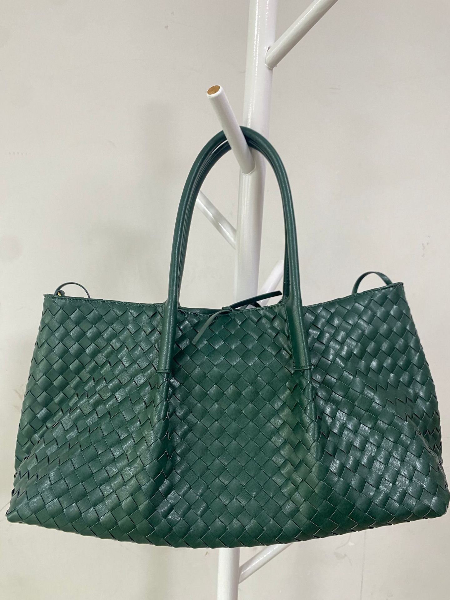 Fashion Hand-woven Commuter Versatile Large Capacity Tote Bags