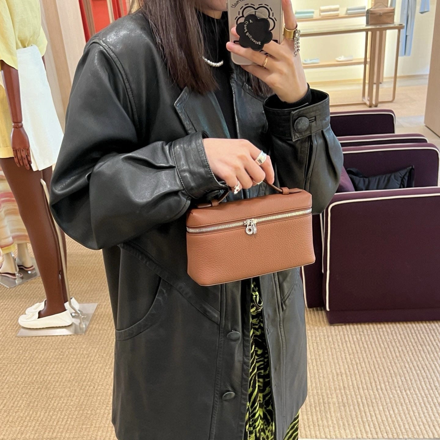 Women's Genuine Leather Graceful Lunch Box Litchi Crossbody Bags