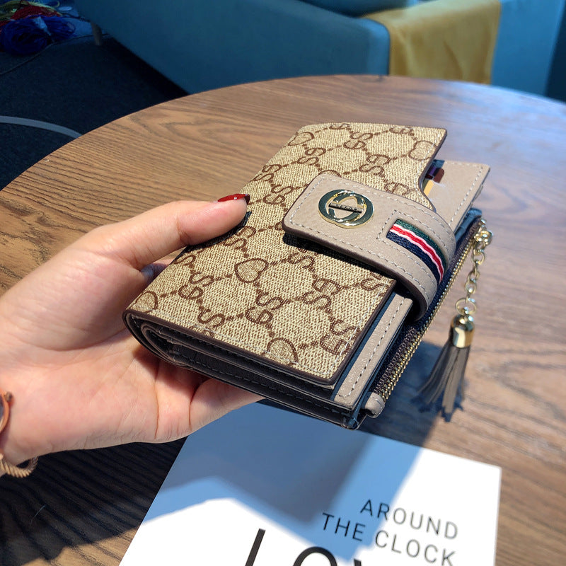 Women's Short Simple Folding Large Capacity Tassel Ladies Wallets