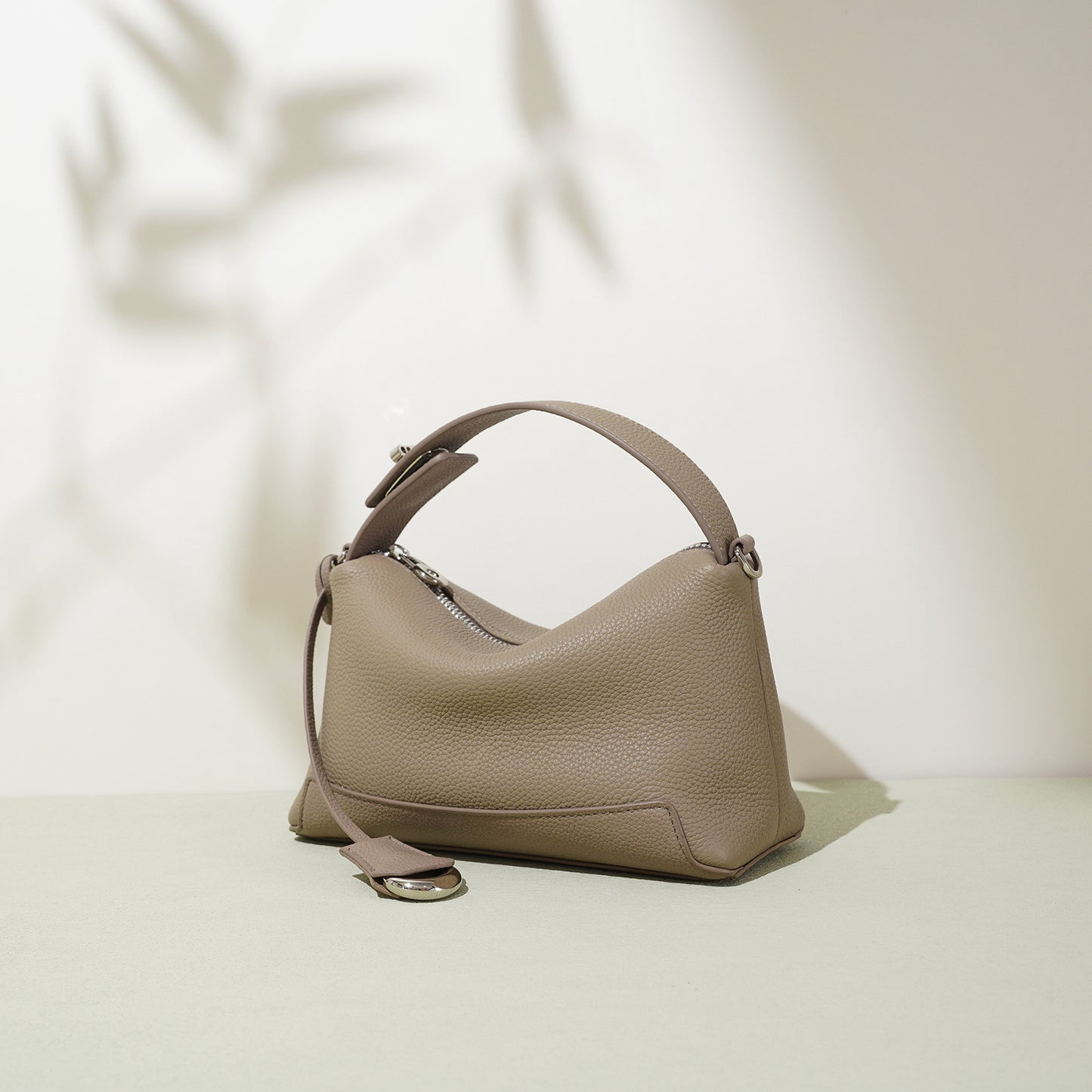Women's Korean Style Versatile High-grade Simple Pillow Crossbody Bags