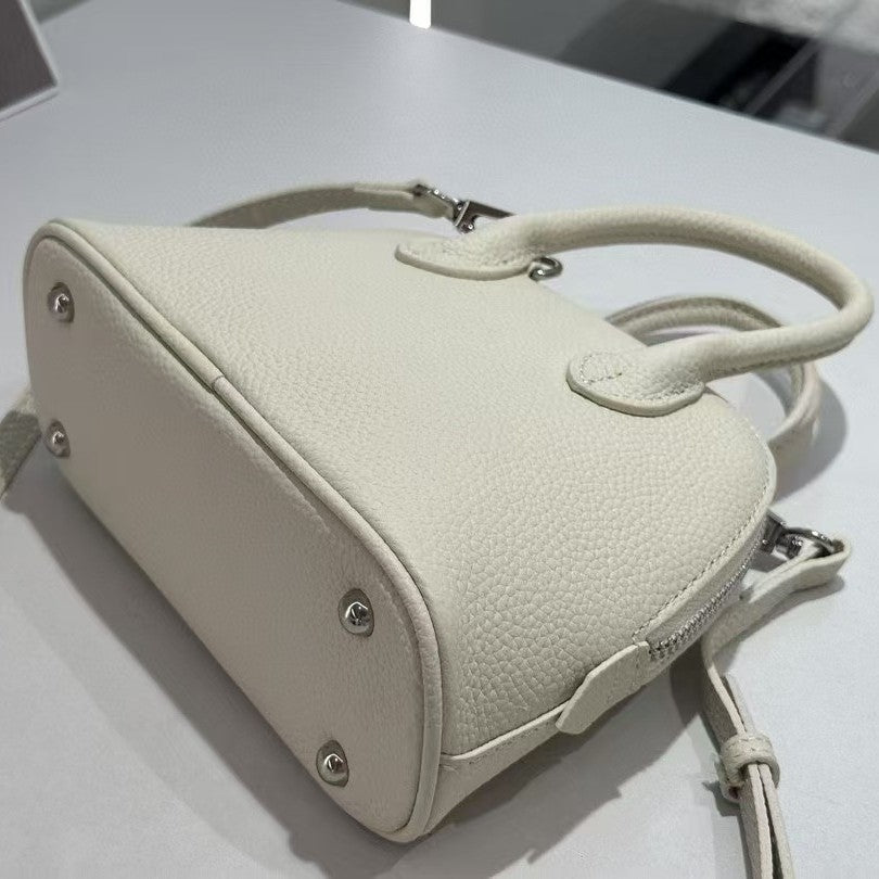 Cool Women's Genuine Leather Shell Fashionable Handbags