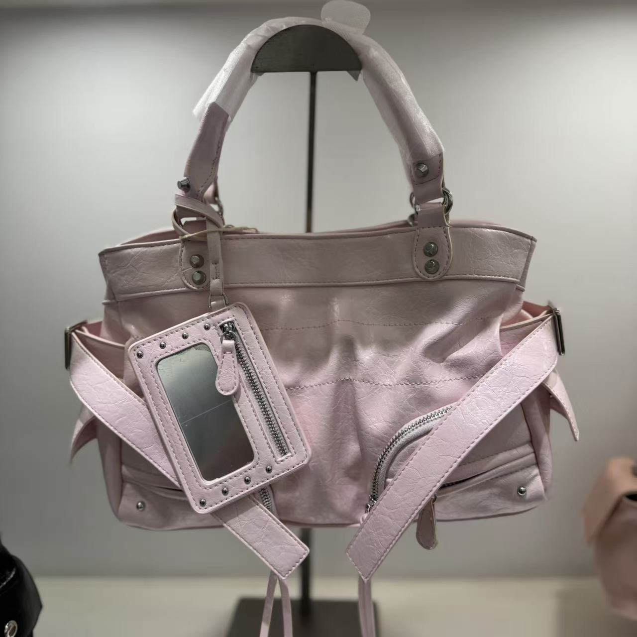 Lazy City Oil Wax Leather Large Crossbody Bags