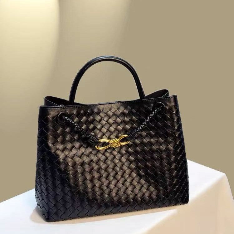 Attractive Women's Fashion Woven Spring Texture Handbags