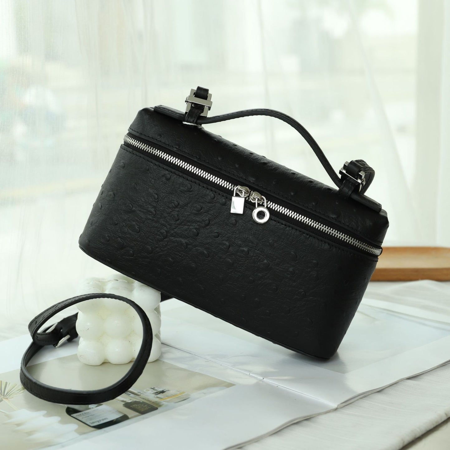 Women's First Layer Cowhide Ostrich Grain Lunch Box High-grade Crossbody Bags