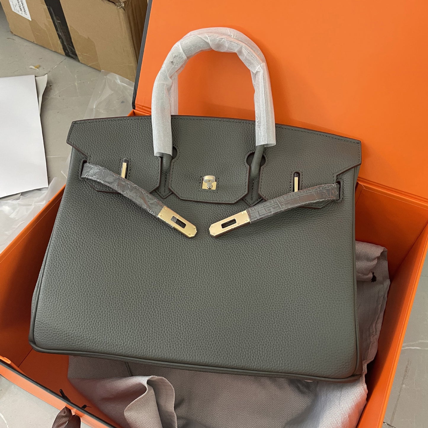 Women's Cowhide Large Capacity Kelly Fashionable Genuine Bags