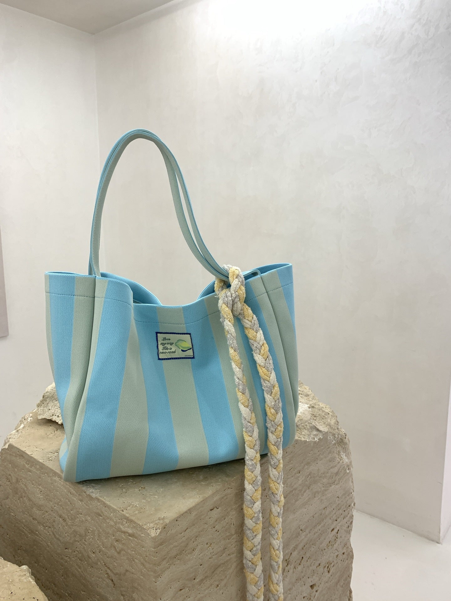 Elegant Striped Big Leisure Commute Trend Tote Bags