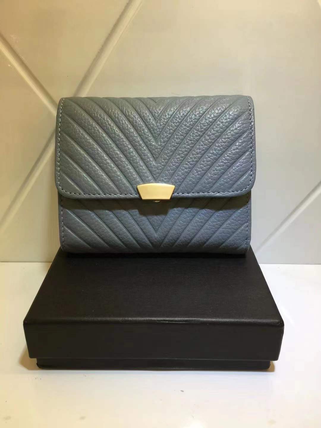 Fashion Korean Style Cowhide Three Fold Short Ladies Wallets