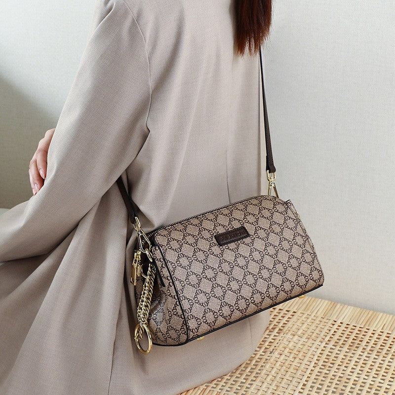 Beautiful Women's Trend Wild Fashion Underarm Crossbody Bags
