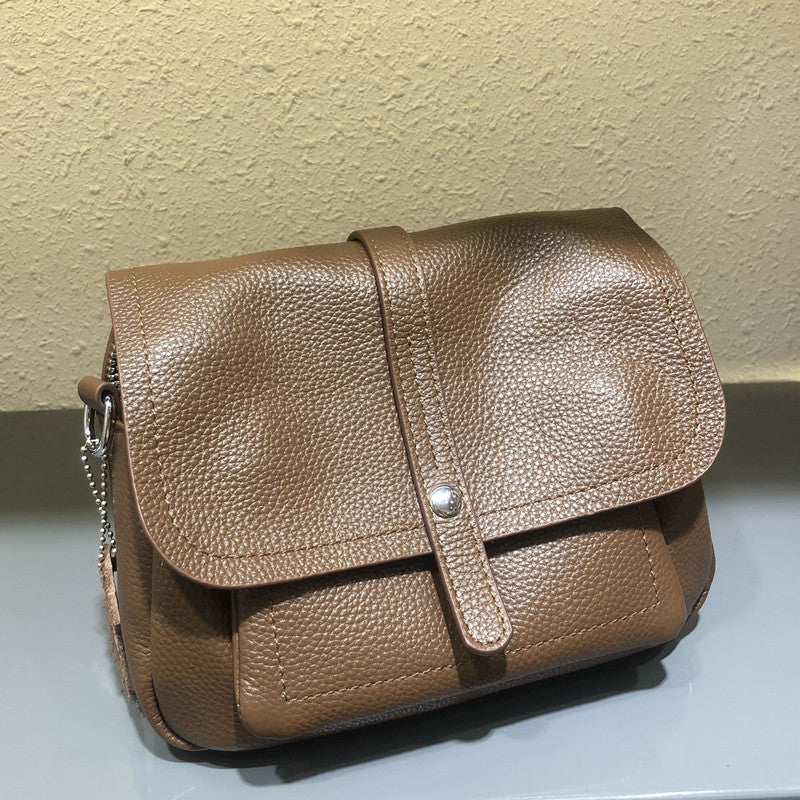 Women's First Layer Cowhide Large Capacity Textured Western Handbags