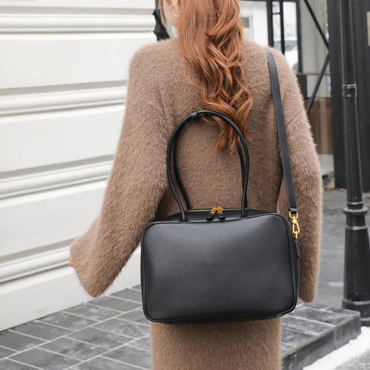 Women's Slouchy Beautiful Niche Leather Bowling Bags