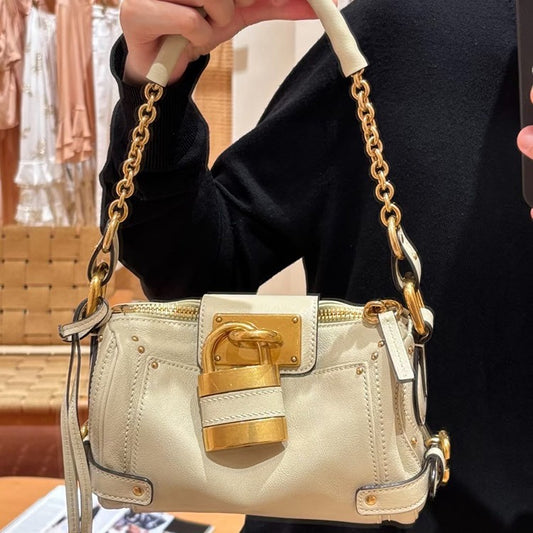 Women's Classic Retro Design Fashion Commuter Lock