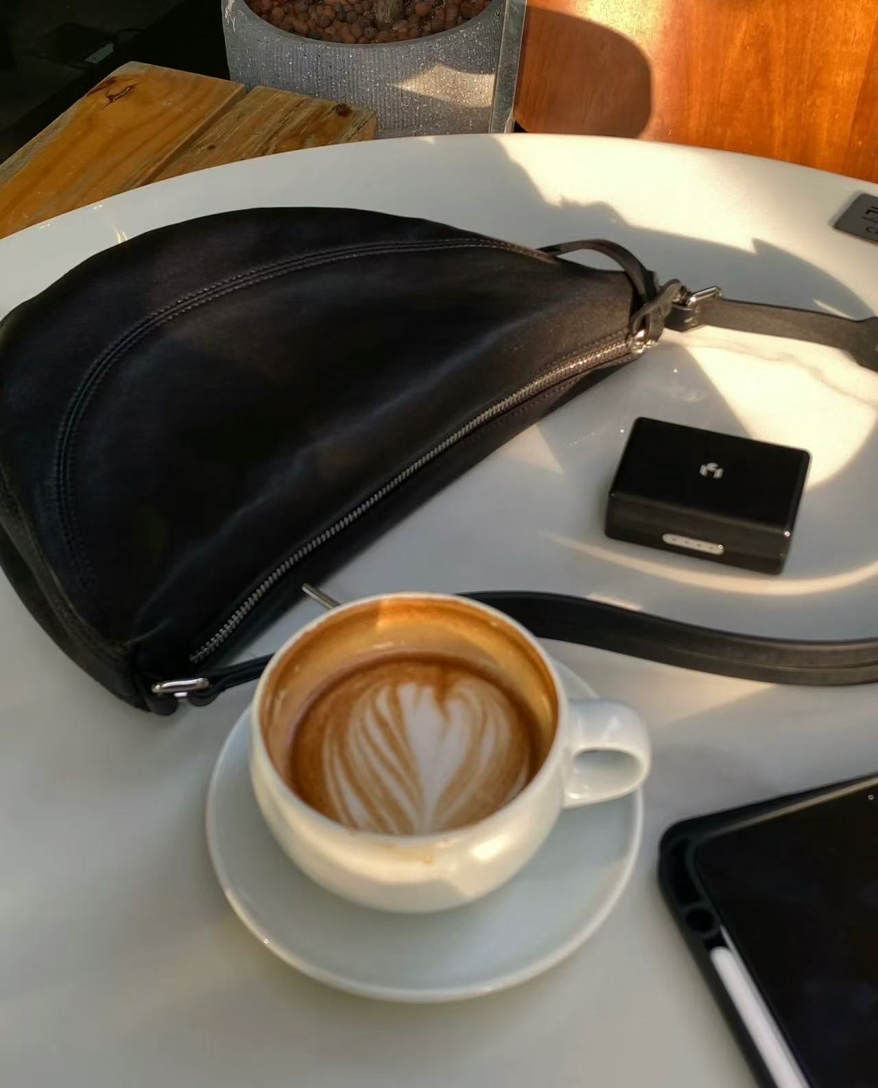 Design Triangle Soft Leather Personality Dumpling Bags