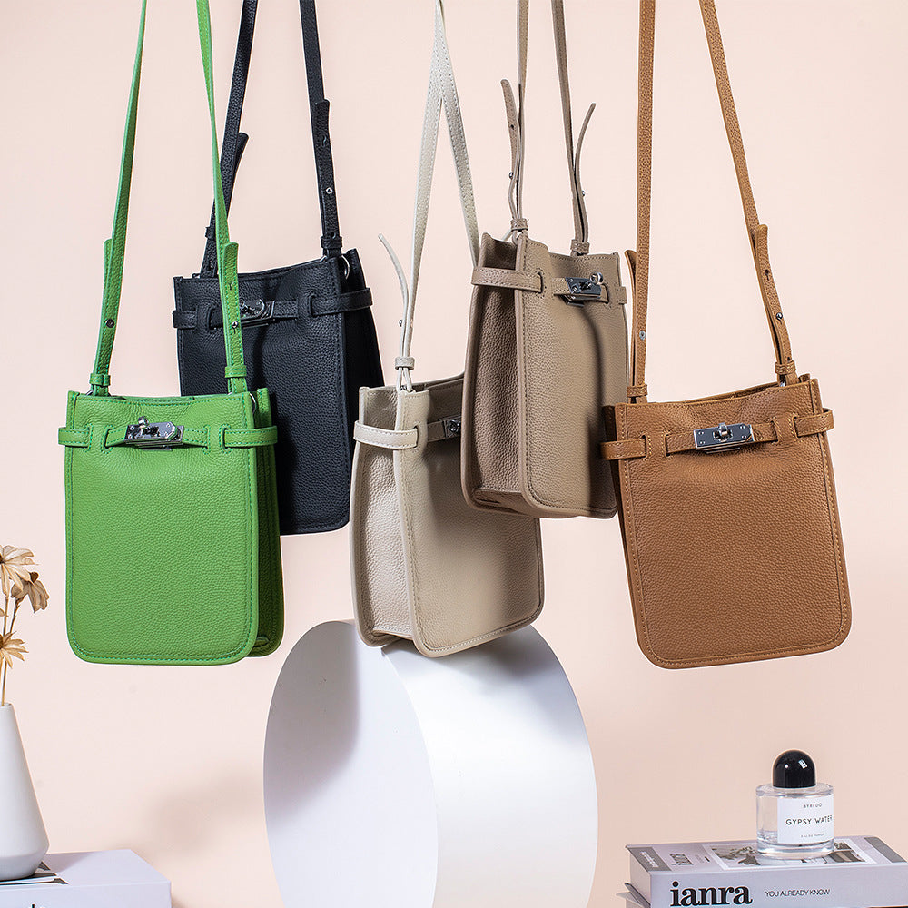 Women's Cowhide Versatile Large Capacity Simple Advanced Shoulder Bags