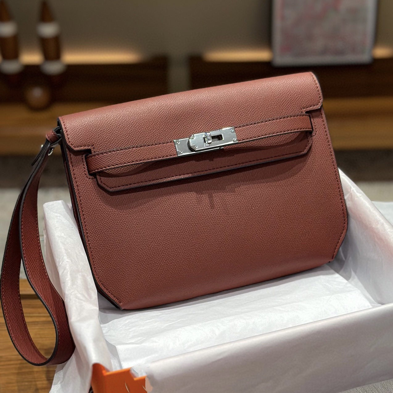 Leather Hand Palm Pattern Kelly Large Capacity Bags