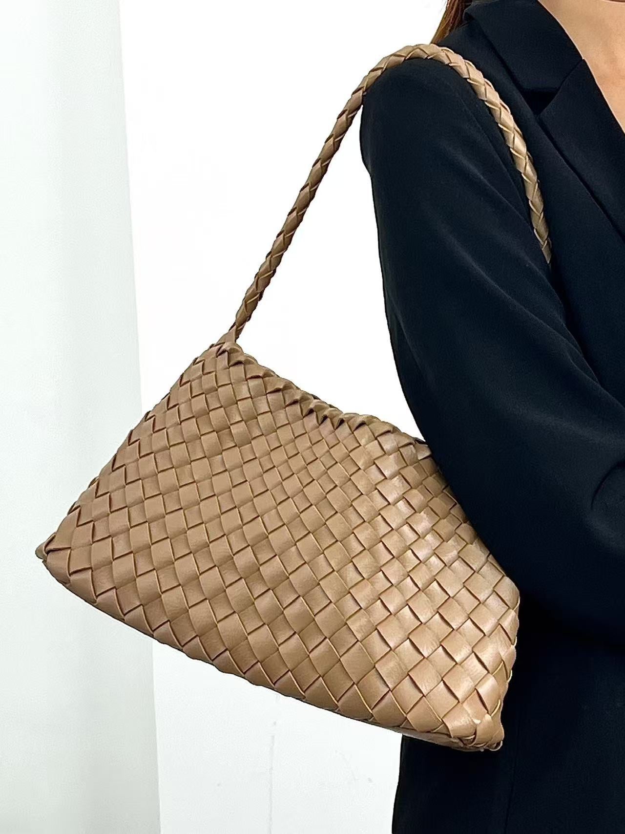 Women's Genuine Leather Hand-woven Underarm High-grade Versatile Shoulder Bags