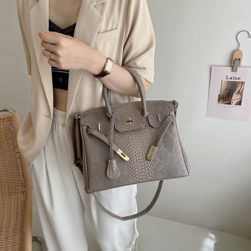 Women's Snakeskin Pattern Platinum Trendy Large Capacity Handbags