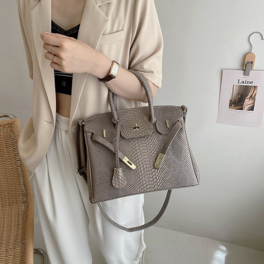 Women's Snakeskin Pattern Platinum Trendy Large Capacity Handbags