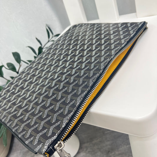 Women's & Men's & Dog Teeth Storage Change Classic Zipper Bags